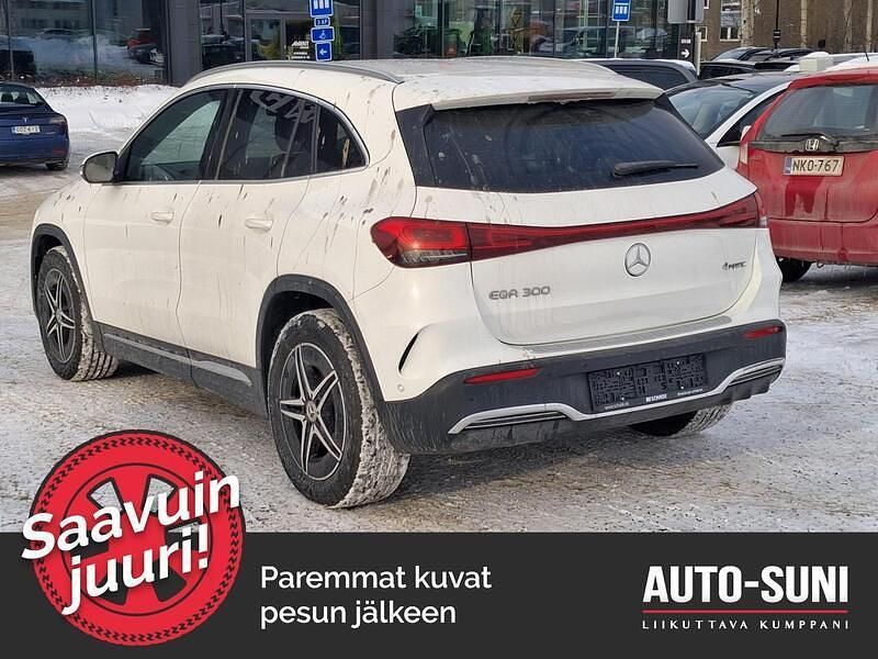 Käytetty Mercedes EQA300 AMG line 167 kW (228 HP) 2024 Katumaasturi