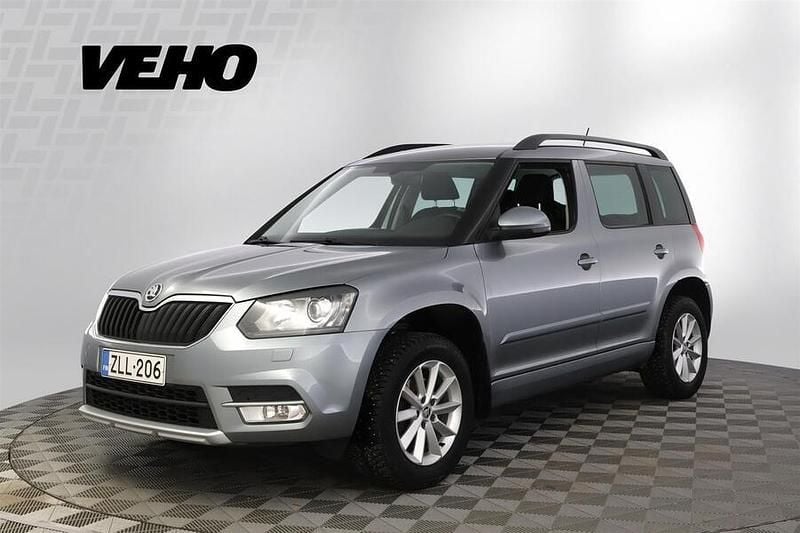 Käytetty Skoda Yeti Style 150 HP (110 kW) 2017 Harmaa Katumaasturi