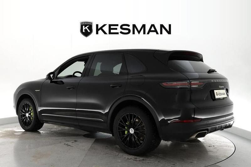 Käytetty Porsche Cayenne 340 HP (250 kW) 2020 Katumaasturi