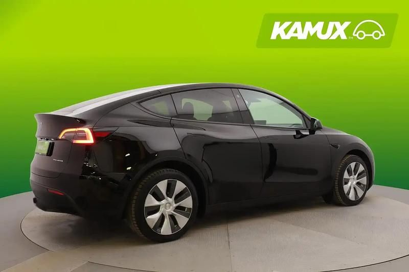Käytetty Tesla Model Y 378 kW (514 HP) 2023 Musta Katumaasturi