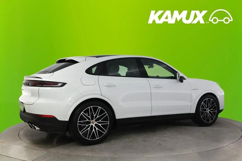 Käytetty Porsche Cayenne 471 HP (346 kW) 2024 Valkoinen Katumaasturi