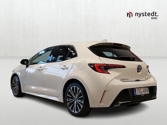 Käytetty Toyota Corolla Style 150 HP (110 kW) 2023 Valkoinen Viistoperä
