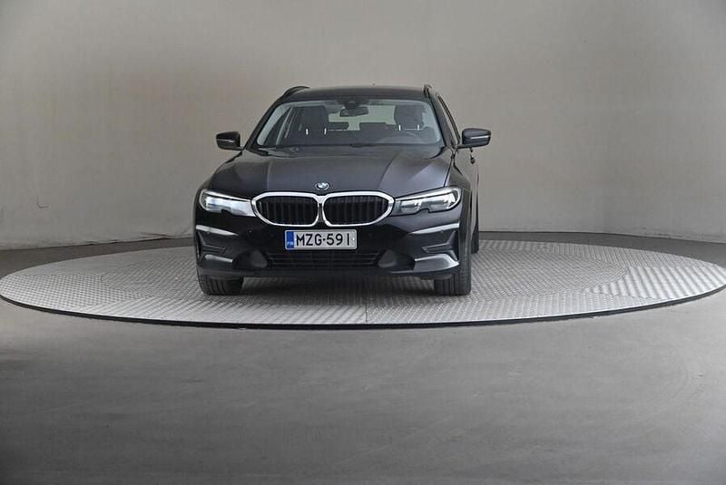 Käytetty BMW 320e 190 HP (139 kW) 2021 Farmari