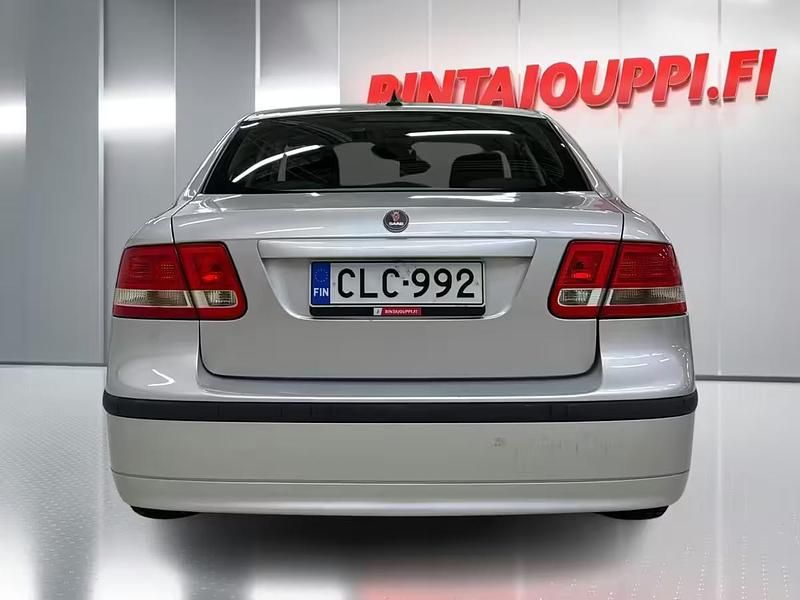 Käytetty Saab 9-3 Linear 175 HP (128 kW) 2005 Sedan