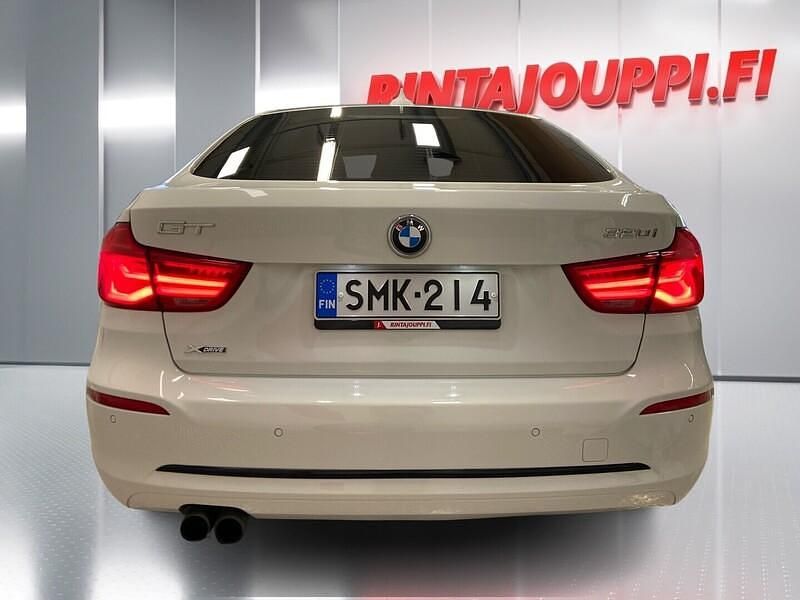 Käytetty BMW 320 Gran Turismo Exclusive 184 HP (135 kW) 2018 Sedan