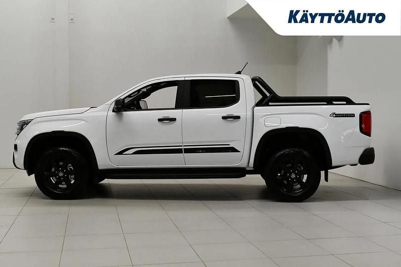 Käytetty VW Amarok PanAmericana 241 HP (177 kW) 2025 Clear white valkoin Nouto
