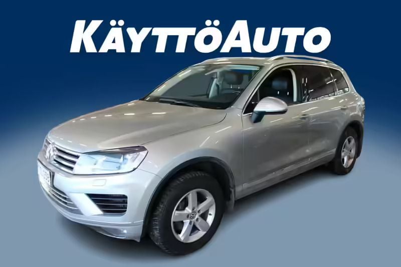 Harmaa Käytetty 2015 VW Touareg Katumaasturi | 20 860 € (Perustarjous) - Kuva 1/4