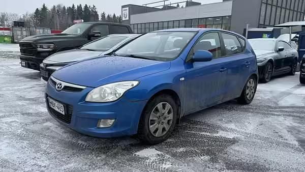 Vihreä Käytetty 1996 Volvo 850 Farmari | 1 700 € - Kuva 1/4