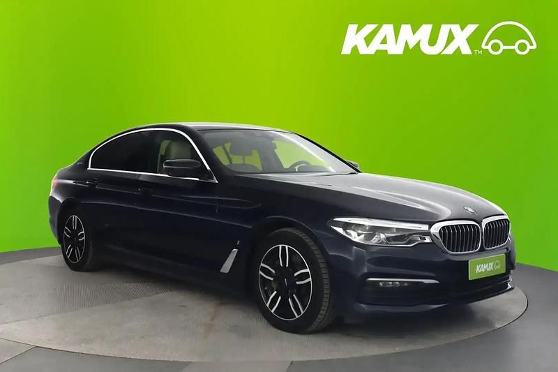 Sininen Käytetty 2018 BMW 530e Comfort Edition Sedan | 18 850 € (Hyvä tarjous) - Kuva 1/4