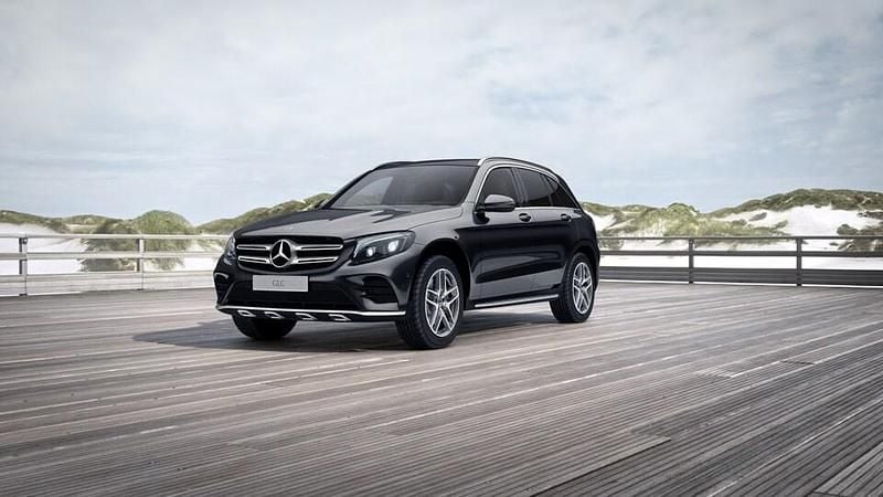 Käytetty Mercedes GLC220 Business 170 HP (125 kW) 2018 Katumaasturi