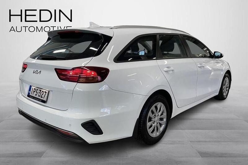 Käytetty Kia Ceed Sportswagon LX 120 HP (88 kW) 2022 Valkoinen Farmari