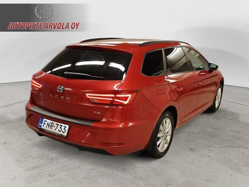 Käytetty Seat Leon ST 131 HP (96 kW) 2019 Farmari