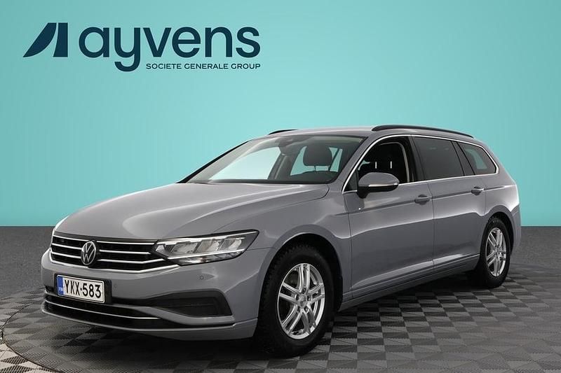Harmaa Käytetty 2022 VW Passat Business Farmari | 28 900 € (Hieman kallis) - Kuva 1/4