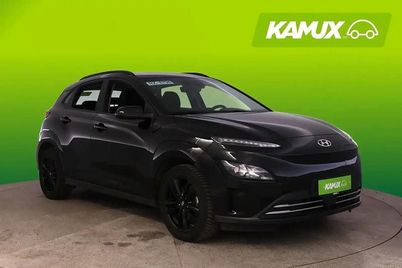 Käytetty Hyundai Kona Select 150 kW (204 HP) 2022 Musta Katumaasturi