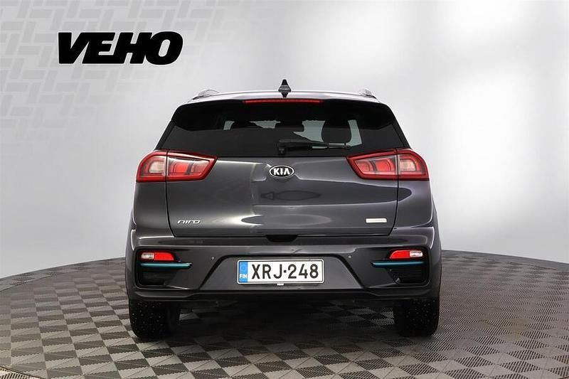 Käytetty Kia Niro Premium 150 kW (204 HP) 2020 Harmaa Katumaasturi