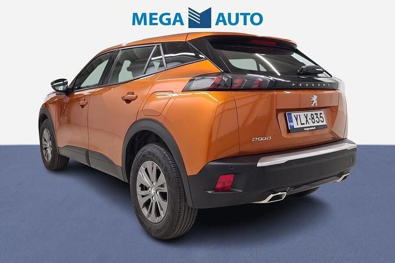 Käytetty Peugeot 2008 131 HP (96 kW) 2023 Oranssi Katumaasturi