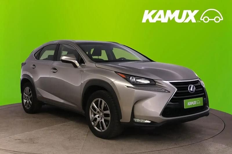 Hopea / harmaa Käytetty 2014 Lexus NX300h Executive Line Katumaasturi | 18 590 € (Hieman kallis) - Kuva 1/4