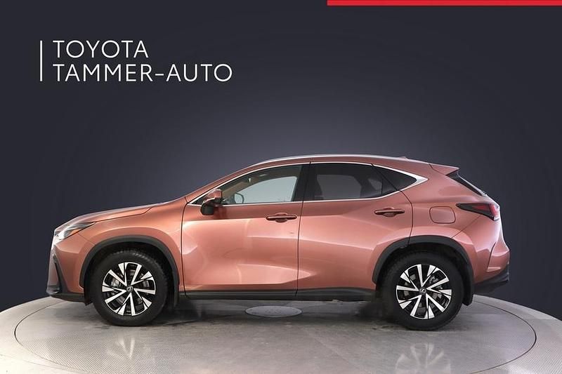 Uusi Lexus NX450h+ Executive Line 306 HP (225 kW) 2025 Ruskea Katumaasturi