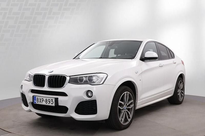 Valkoinen Käytetty 2015 BMW X4 M Sport Katumaasturi | 27 900 € (Perustarjous) - Kuva 1/4