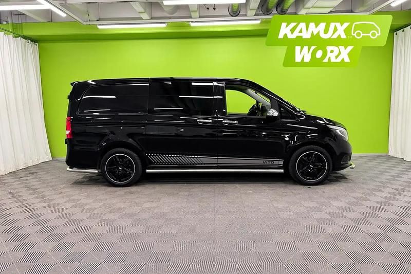 Käytetty Mercedes Vito 136 HP (100 kW) 2017 Musta Van