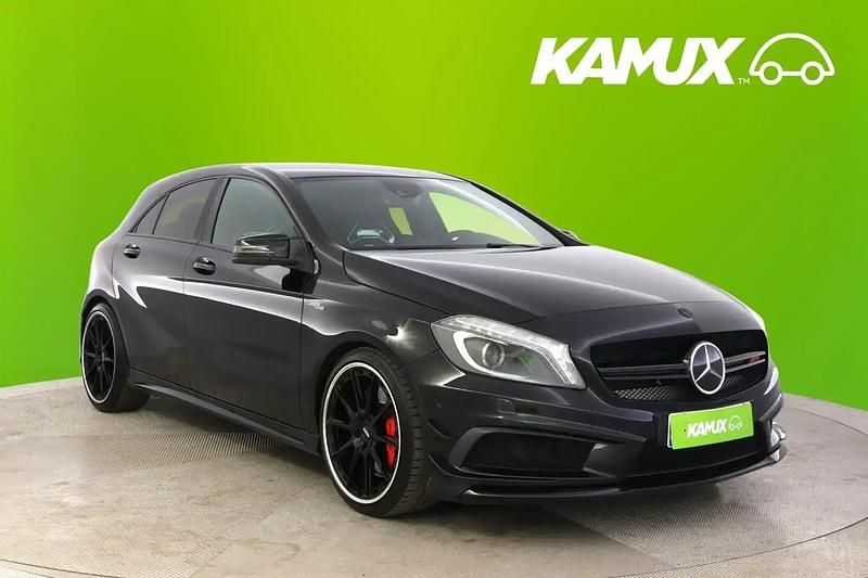 Musta Käytetty 2014 Mercedes A45 AMG AMG Sedan | 24 980 € - Kuva 1/4