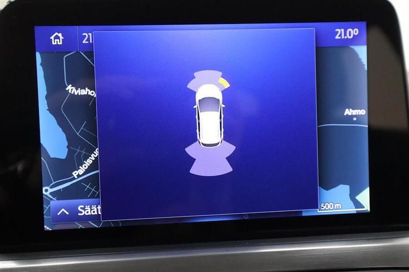 Käytetty Ford Focus Titanium 125 HP (91 kW) 2020 Viistoperä