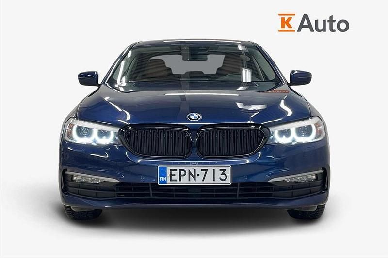 Käytetty BMW 520 190 HP (139 kW) 2018 Sininen Sedan