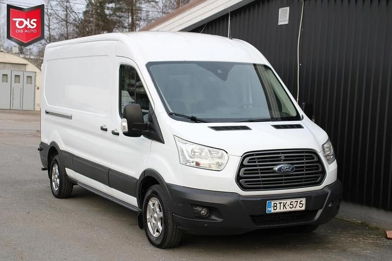 Käytetty Ford Transit Trend 125 HP (91 kW) 2016 Van