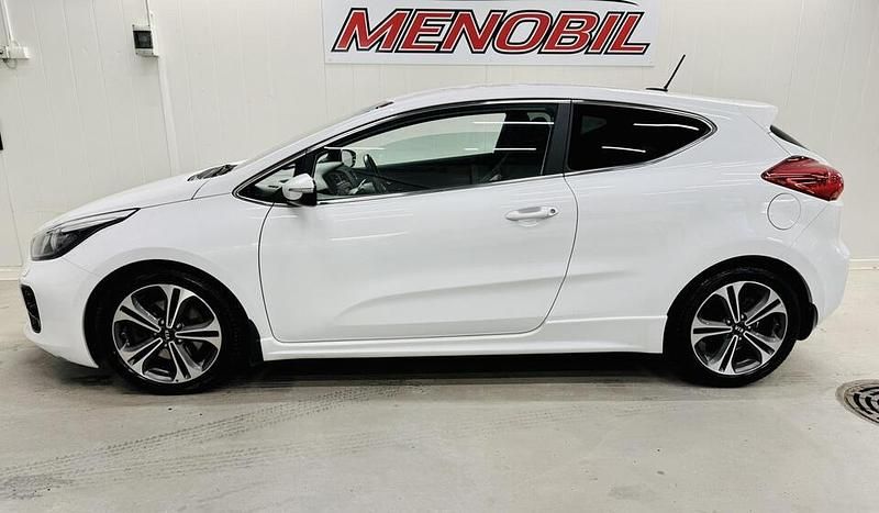 Käytetty Kia Ceed GT-Line 120 HP (88 kW) 2016 Viistoperä