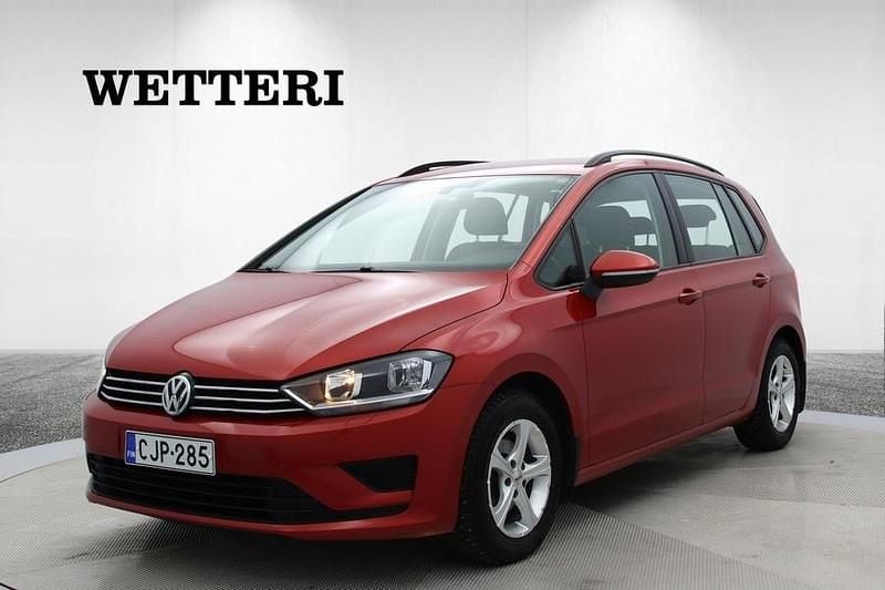 Käytetty VW Golf Sportsvan Comfortline 86 HP (63 kW) 2015 Tila-auto