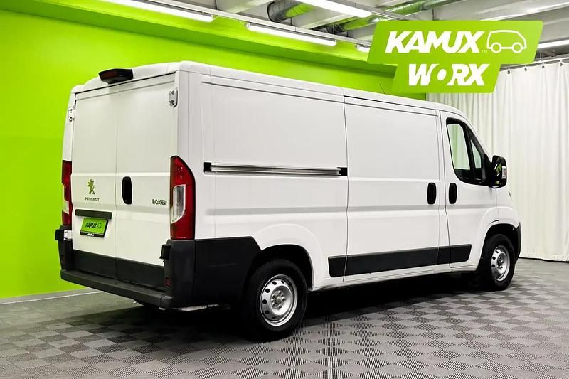 Käytetty Peugeot Boxer 131 HP (96 kW) 2015 Valkoinen Van