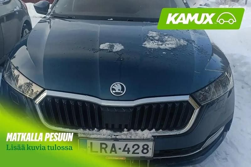 Käytetty Skoda Octavia Style 204 HP (150 kW) 2021 Sininen Sedan