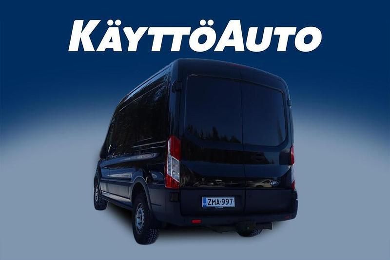 Käytetty Ford Transit Trend 131 HP (96 kW) 2018 Musta Van