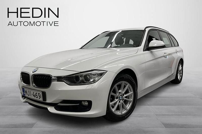 Valkoinen Käytetty 2014 BMW 320 Sport Line Farmari | 14 800 € (Perustarjous) - Kuva 1/4