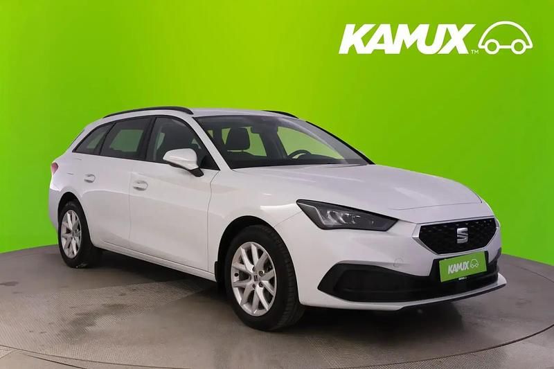 Valkoinen Käytetty 2024 Seat Leon Style Farmari | 25 840 € (Kallis) - Kuva 1/4