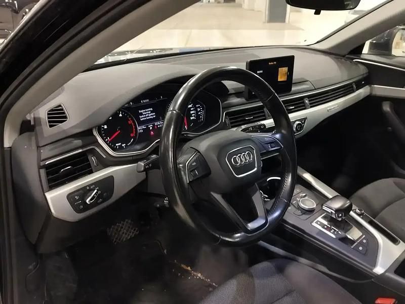 Käytetty Audi A4 Business 190 HP (139 kW) 2016 Musta Farmari