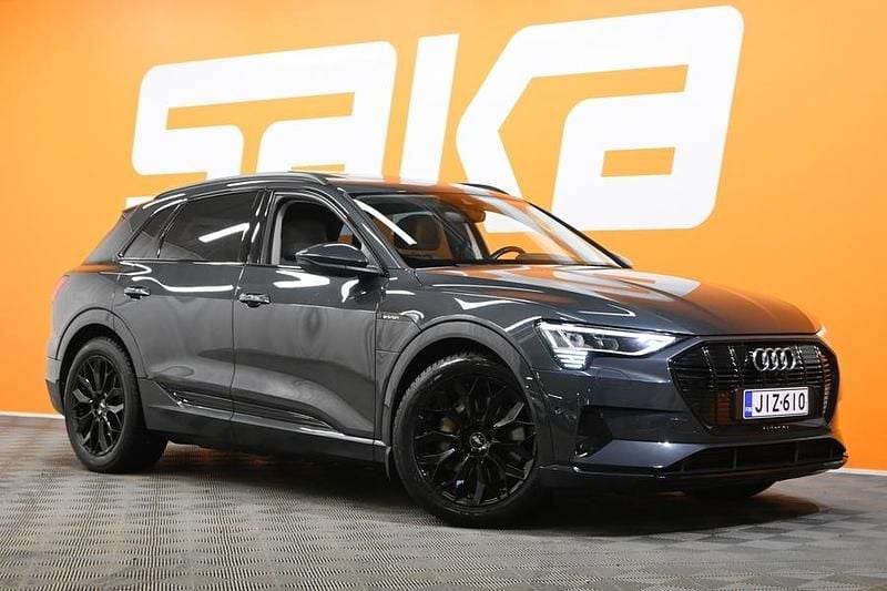 Käytetty Audi e-tron 230 kW (313 HP) 2020 Katumaasturi