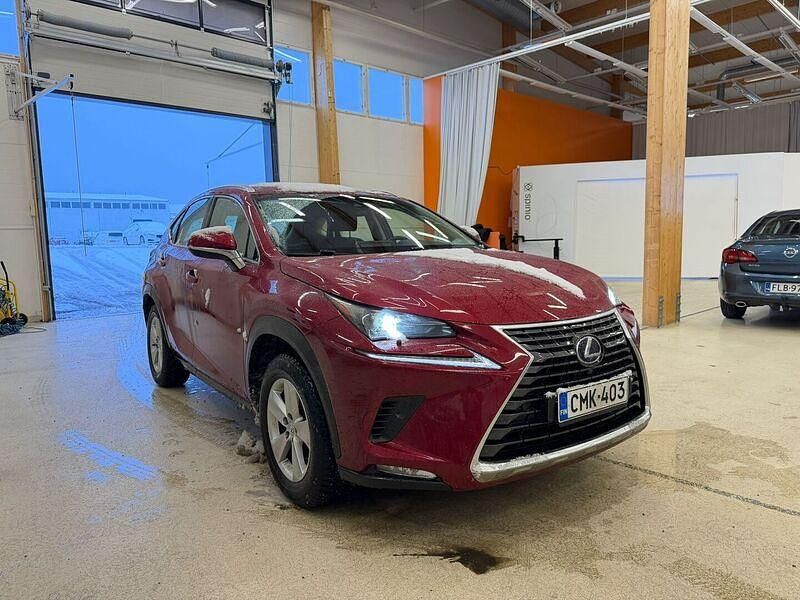 Käytetty 2019 Lexus NX300h Business Edition Katumaasturi | 31 900 € (Perustarjous) - Kuva 1/4