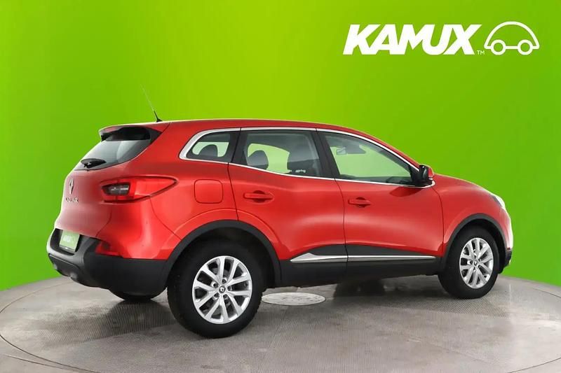 Käytetty Renault Kadjar Zen 131 HP (96 kW) 2017 Punainen Katumaasturi