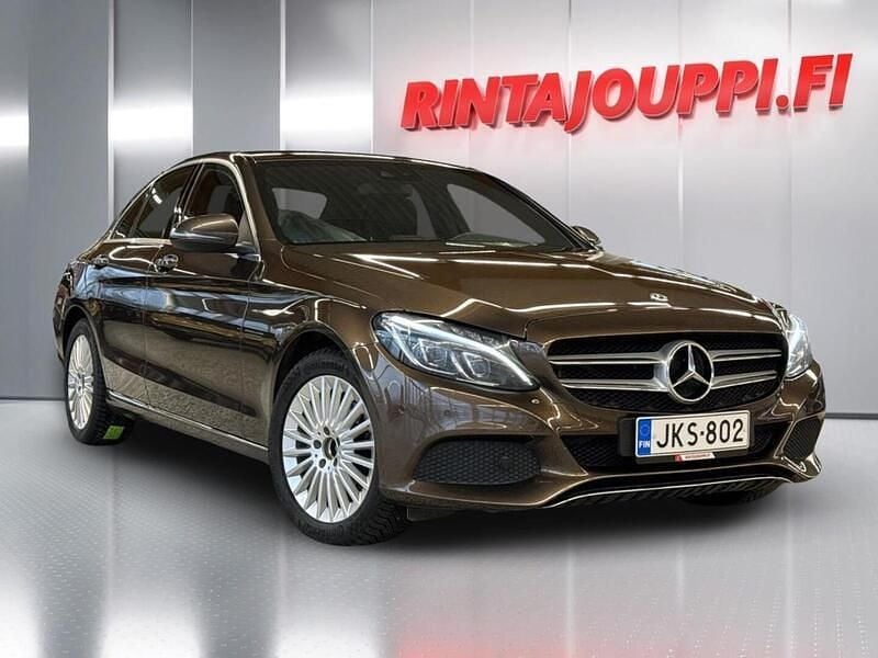 Ruskea Käytetty 2018 Mercedes C200 Avantgarde Sedan | 21 800 € (Hyvä tarjous) - Kuva 1/3