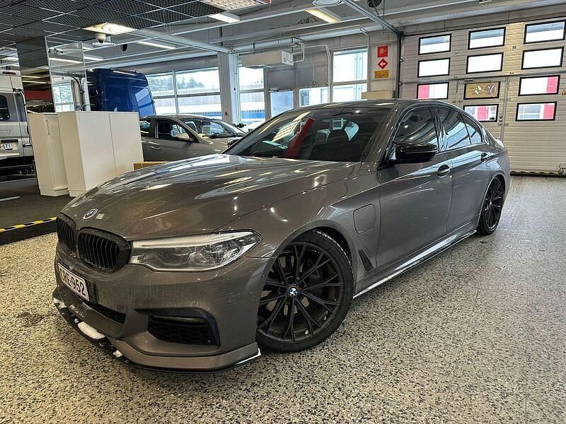 Käytetty BMW 530e Comfort Edition 252 HP (185 kW) 2019 Sedan