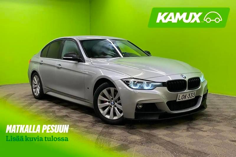 Käytetty BMW 330e Exclusive 252 HP (185 kW) 2018 Hopea / harmaa Sedan
