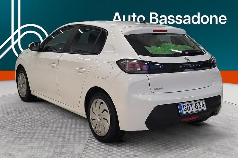 Käytetty Peugeot 208 Active 75 HP (55 kW) 2021 Viistoperä
