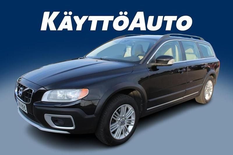Käytetty Volvo XC70 Summum 163 HP (119 kW) 2011 Musta Katumaasturi