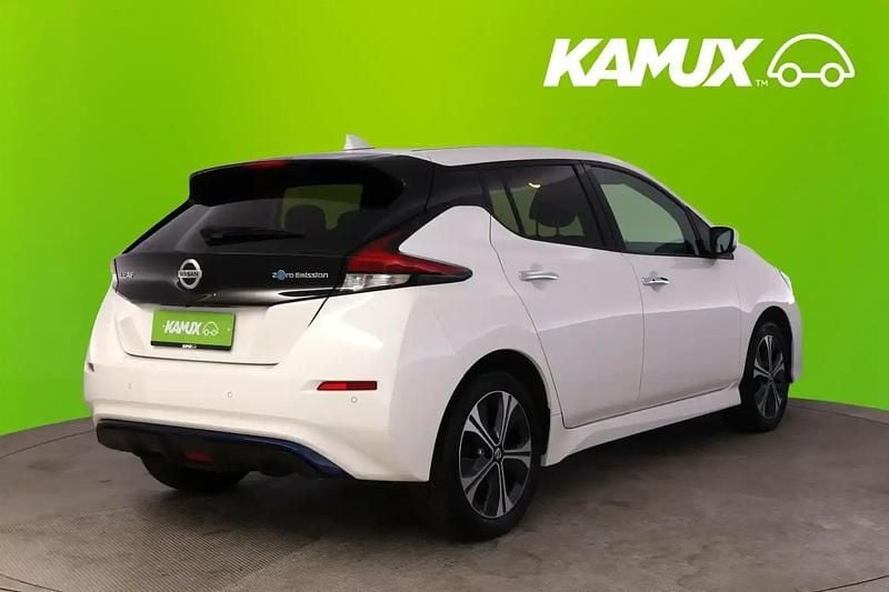 Käytetty Nissan Leaf N-Connecta 160 kW (218 HP) 2022 Valkoinen Viistoperä