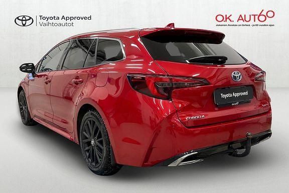 Käytetty Toyota Corolla Edition 182 HP (133 kW) 2025 New emotional red (3 Farmari