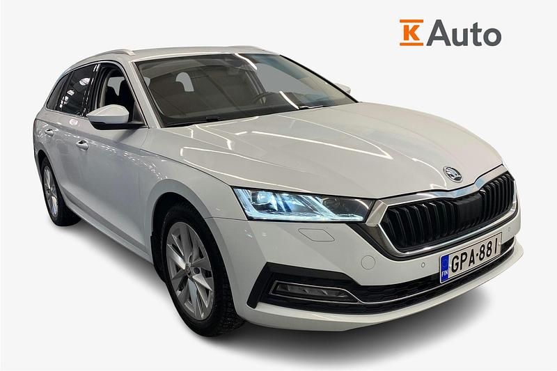 Käytetty Skoda Octavia Style 150 HP (110 kW) 2022 Valkoinen Farmari