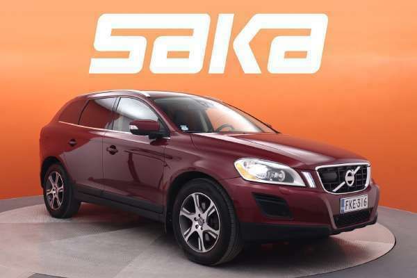 Käytetty Volvo XC60 Inscription 392 HP (288 kW) 2011 Luminous sand Katumaasturi