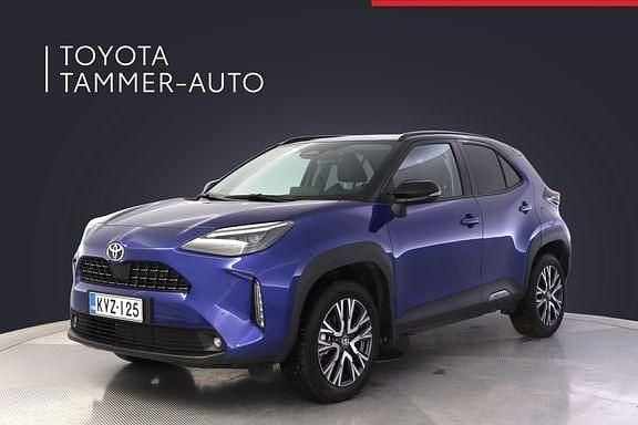 Käytetty Toyota Yaris Cross Plus 131 HP (96 kW) 2024 M20 juniper blue/bla Katumaasturi