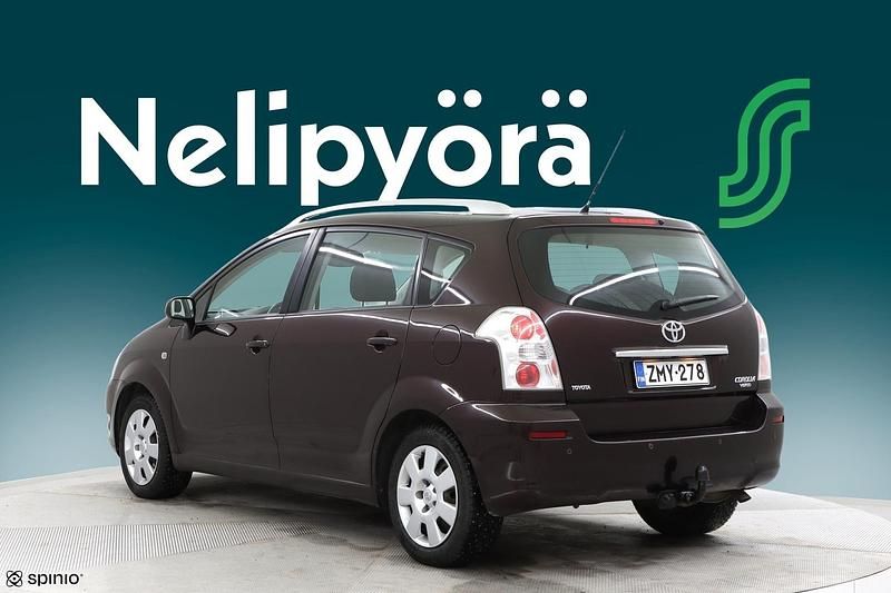 Käytetty Toyota Corolla Verso Sol 129 HP (94 kW) 2007 Tila-auto